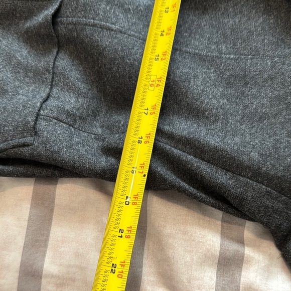 Hart Schaffner Marx Gray Sport Coat with Notched Lapel - Picture 10 of 16